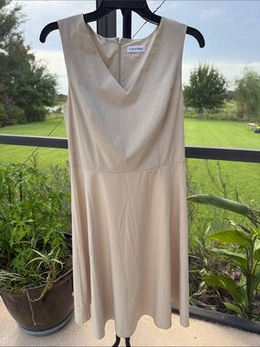 Calvin Klein lightweight khaki Sleeveless V-Neck Midi Dress no belt